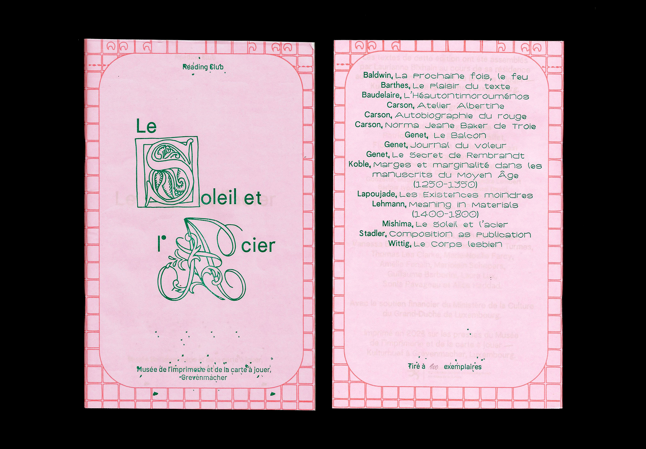Couverture et quatrième de couverture. Le texte est imprimé en vert sur du papier rose.