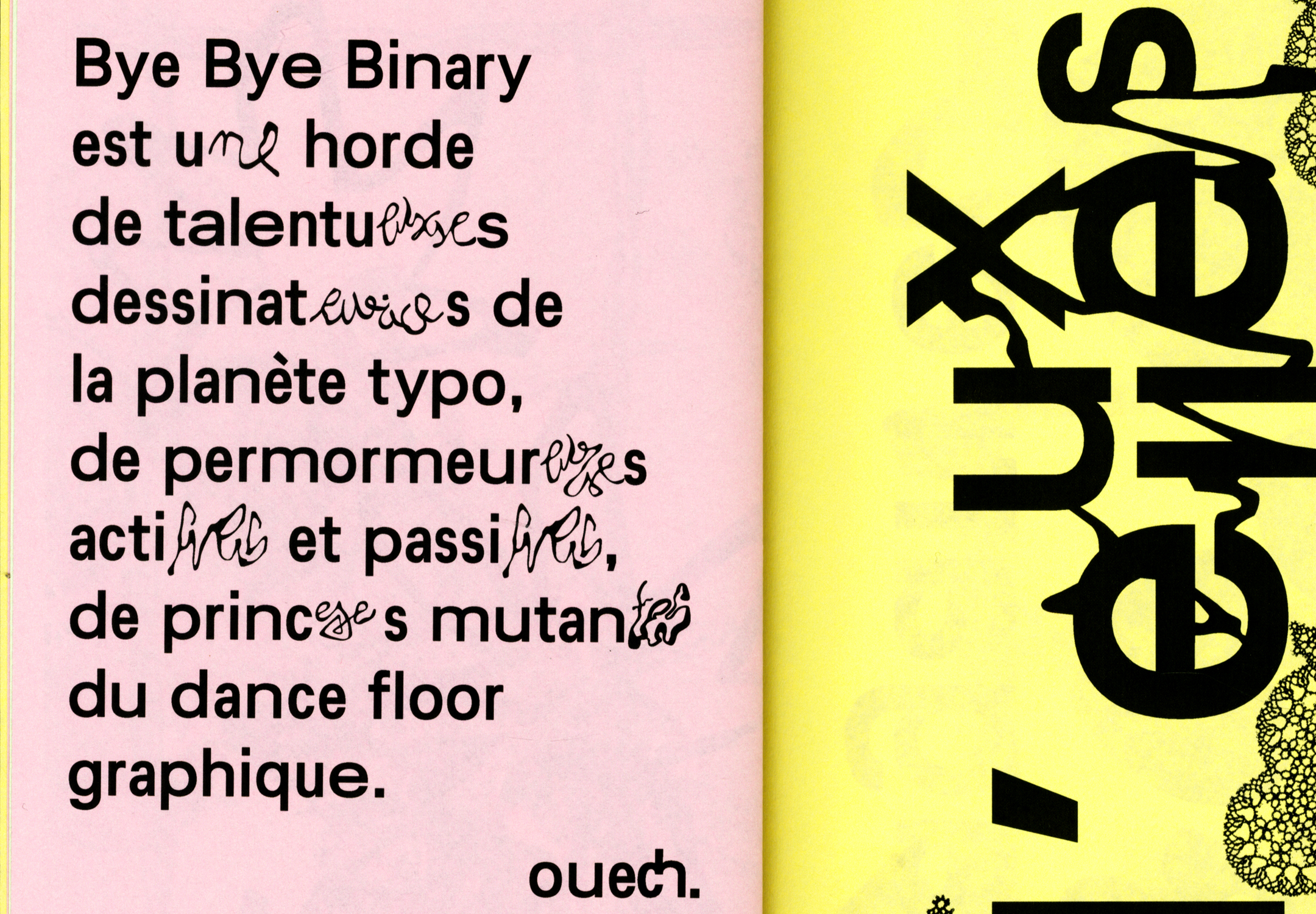 Gros plan sur un extrait de texte dans le fanzine qui présente Bye Bye Binary avec de nombreux glyphes.