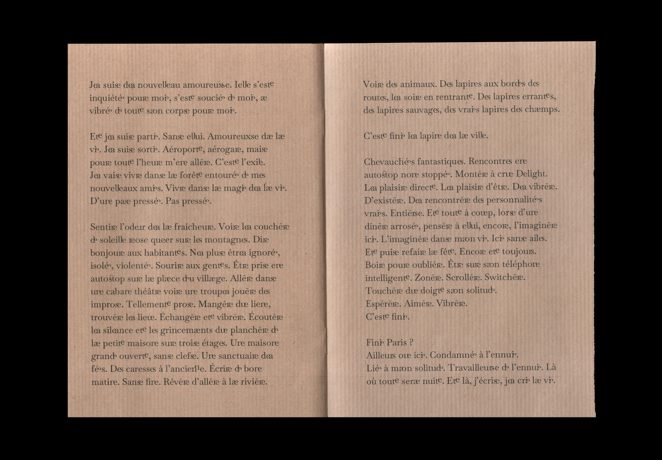 Double page du fanzine Travailleur·se, texte sur papier kraft.