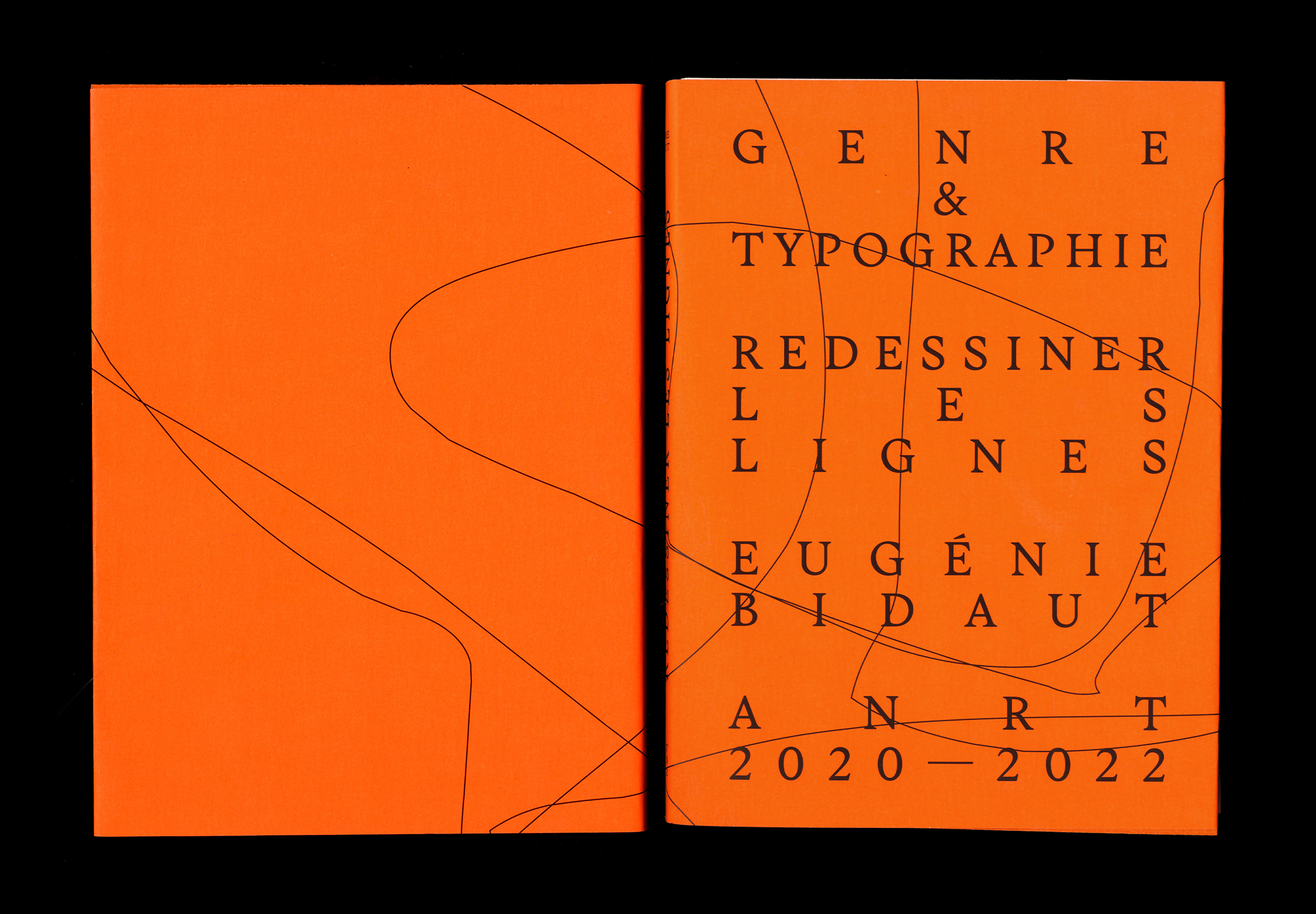 Couverture et quatrième de couverture imprimées sur du papier orange fluo