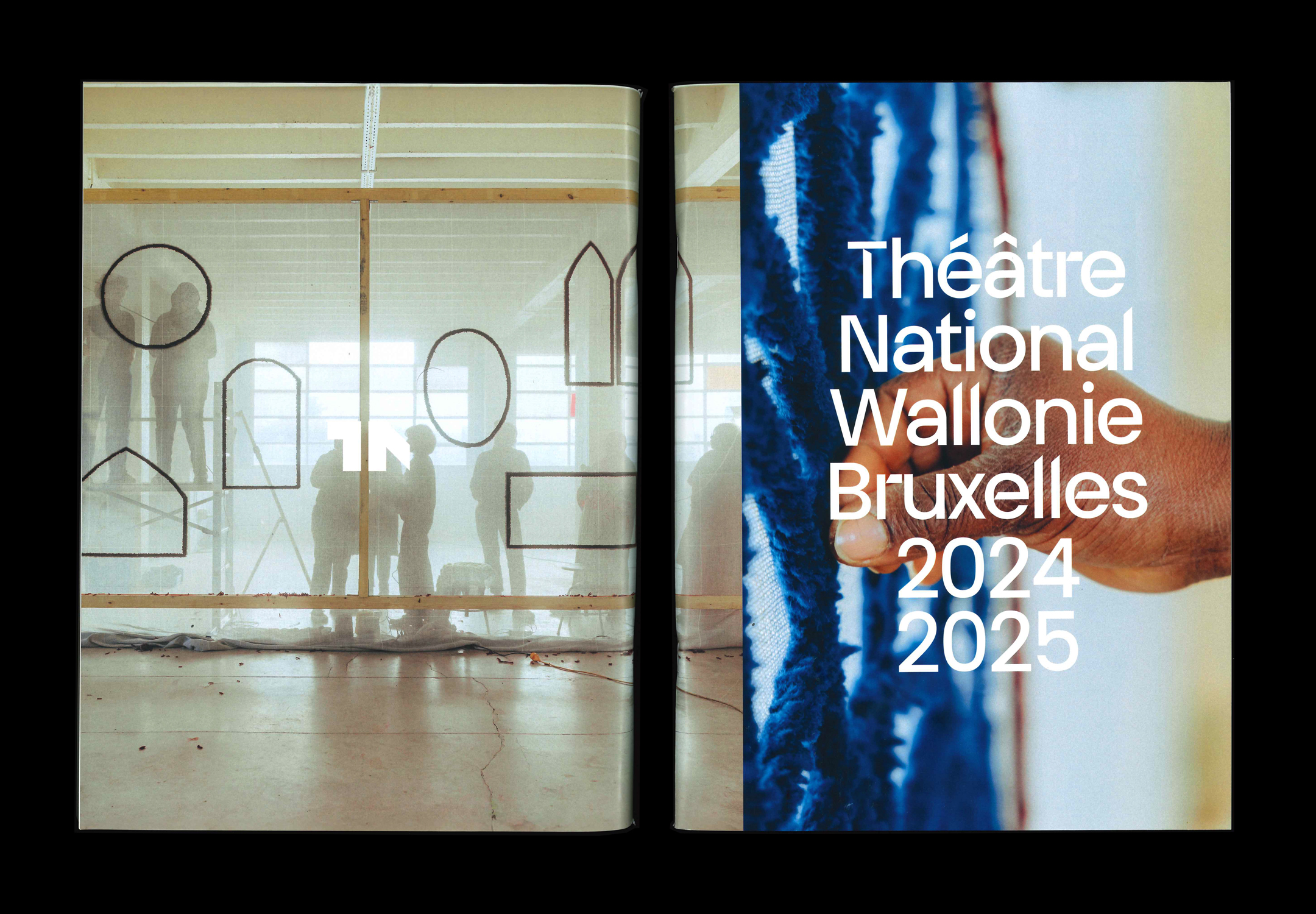 Couverture de la brochure de saison du Théâtre National Wallonie-Bruxelles, 2024-2025