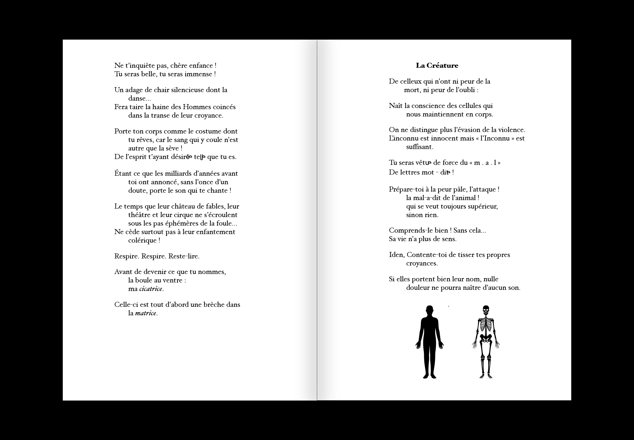 Double-page intérieure du livre, texte.