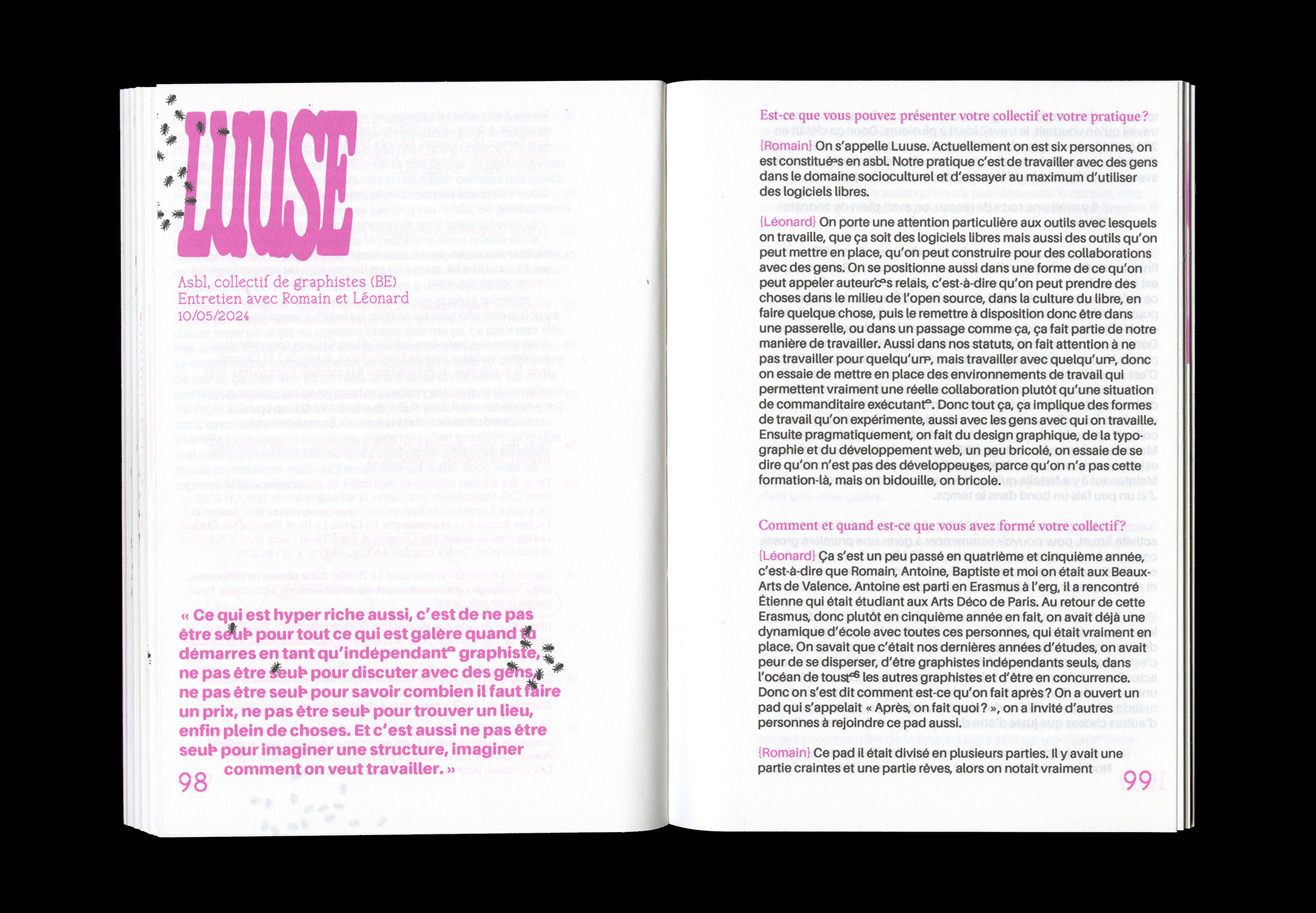 Double page intérieure du livre, texte noir et photos roses.